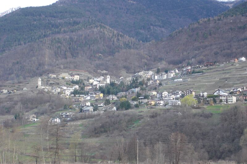 ملف:Castione Andevenno centro.JPG
