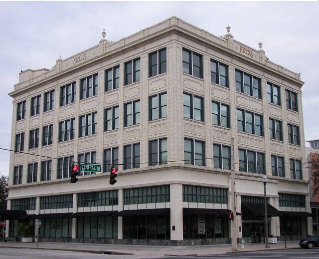 ملفS. H. Kress and Co. Building (St. Petersburg, Florida).jpg المعرفة