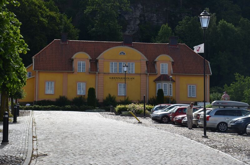 ملف:Grennaskolan 01.JPG