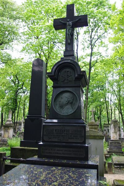 ملف:Julian Wieniawski grób.JPG