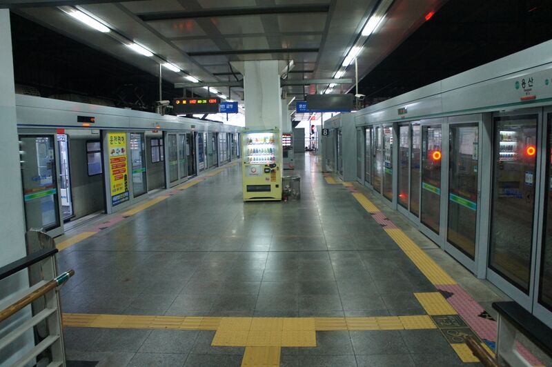 ملف:Q20416 Yongsan A03.JPG