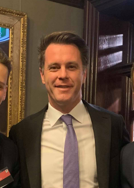 ملف:Chris Minns MP.png