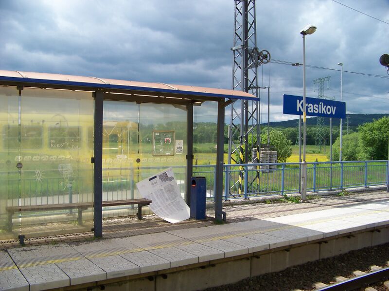 ملف:Krasíkov, železniční zastávka.jpg