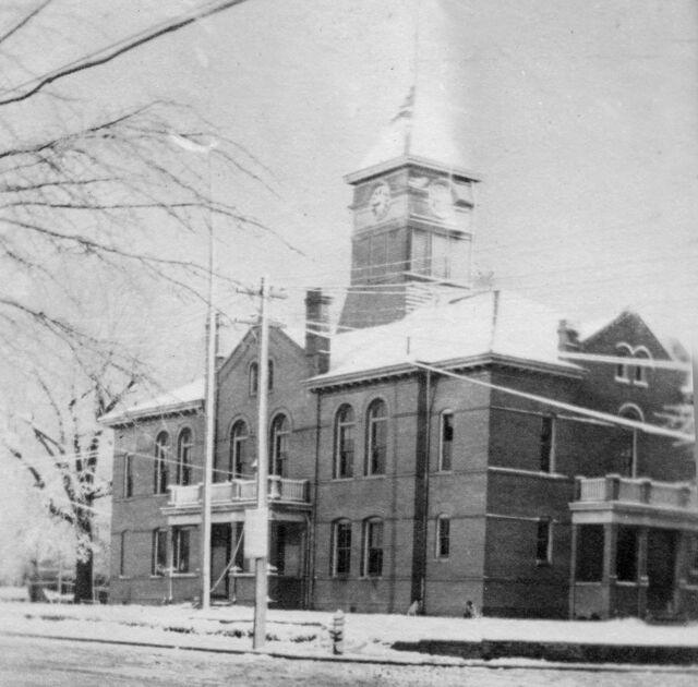 ملفSampson County, North Carolina Courthouse.jpg المعرفة