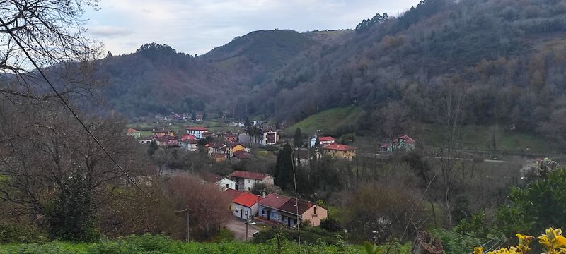 ملف:San Andrés, Trubia.jpg