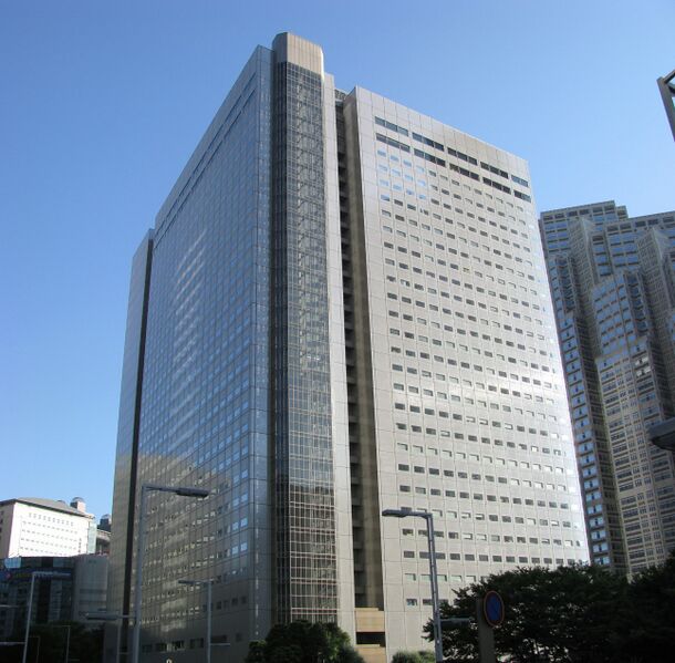 ملف:Shinjuku NS Building -01.jpg