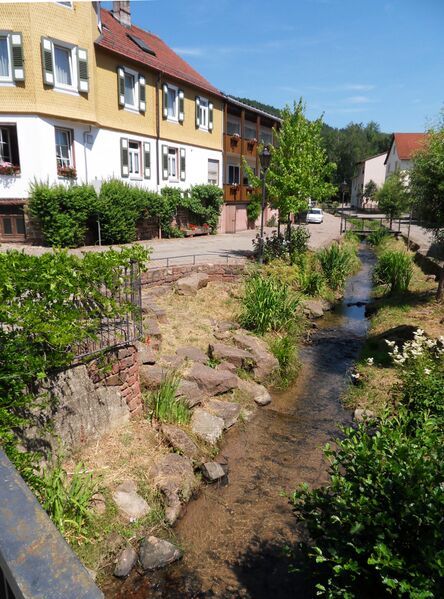 ملف:ZellOdenwaldDorfbach.JPG