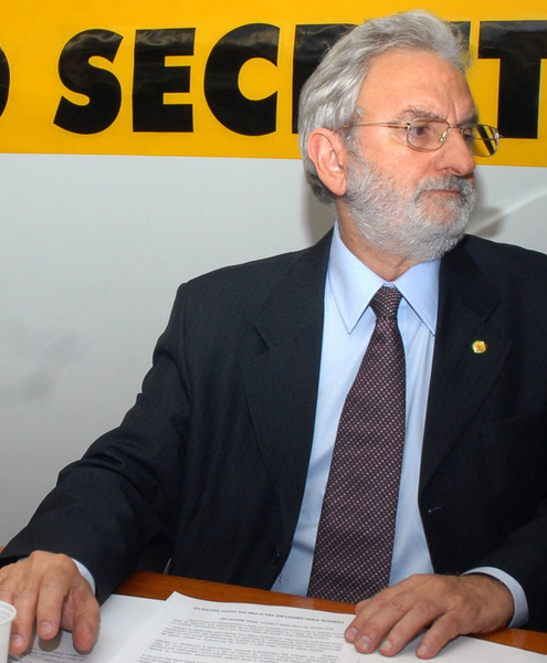 ملف:Ivan valente.PNG