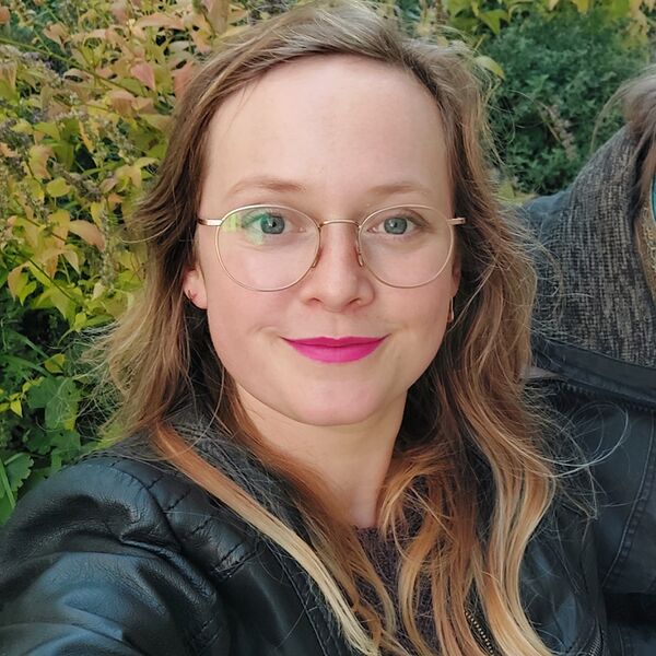 ملف:Franziska Singer (2021).jpg