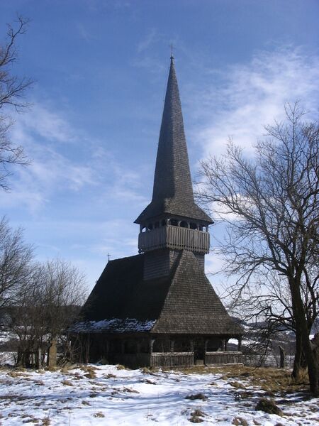 ملف:Biserica din Sanmihaiu Almasului.jpg