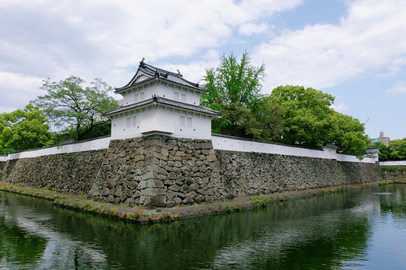 ملف:Funai Castle01n3200.jpg
