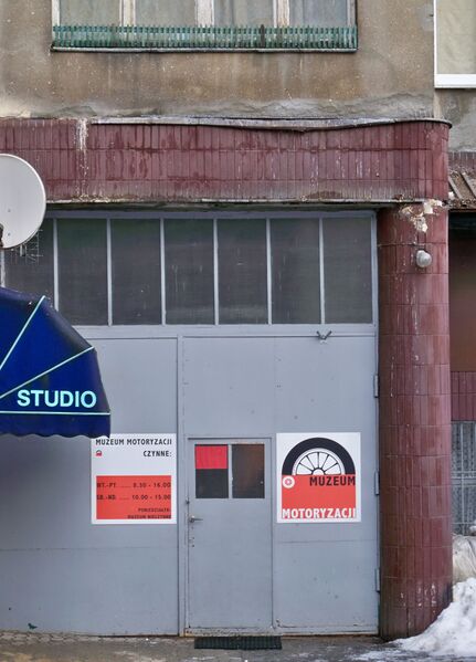 ملف:Muzeum motoryzacji.jpg