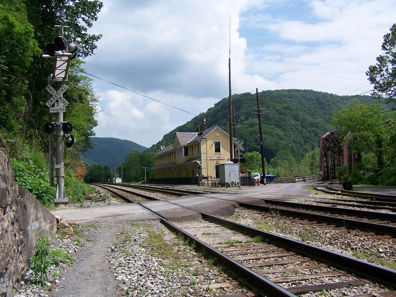 ملف:Thurmond WV Depot.jpg