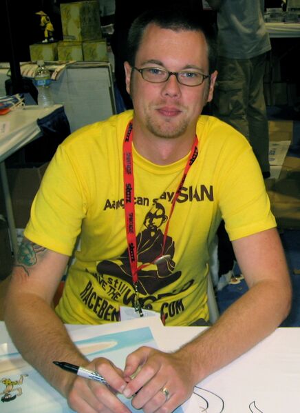 ملف:Krahulik, Comicon 2009.jpg
