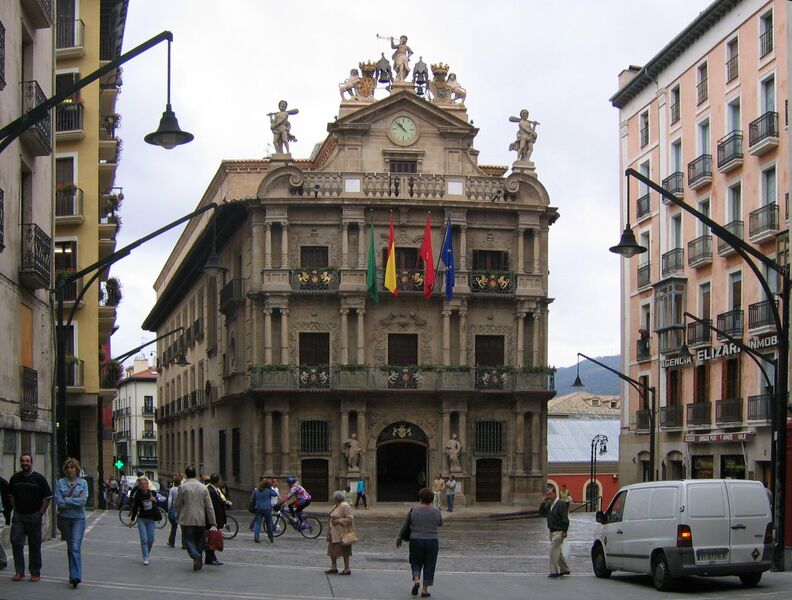 ملف:Pamplona Rathaus 2005.jpg
