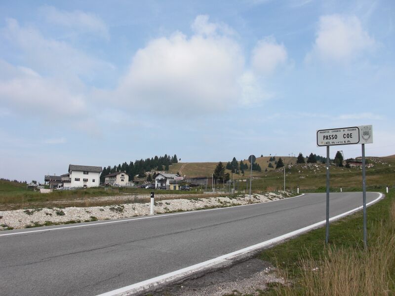 ملف:Passo Coe.jpg