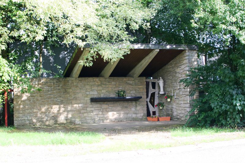 ملف:Post — chapel.jpg