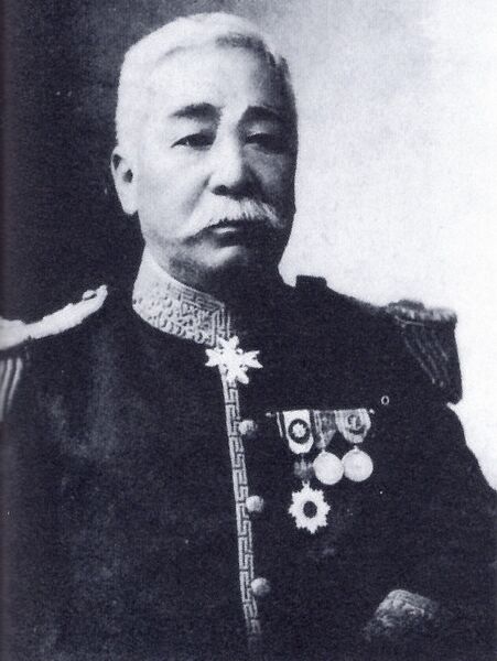 ملف:Hitotsuyanagi Suenori.jpg