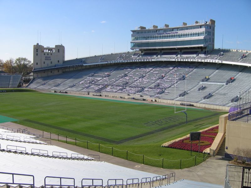 ملف:Ryan Field.jpg