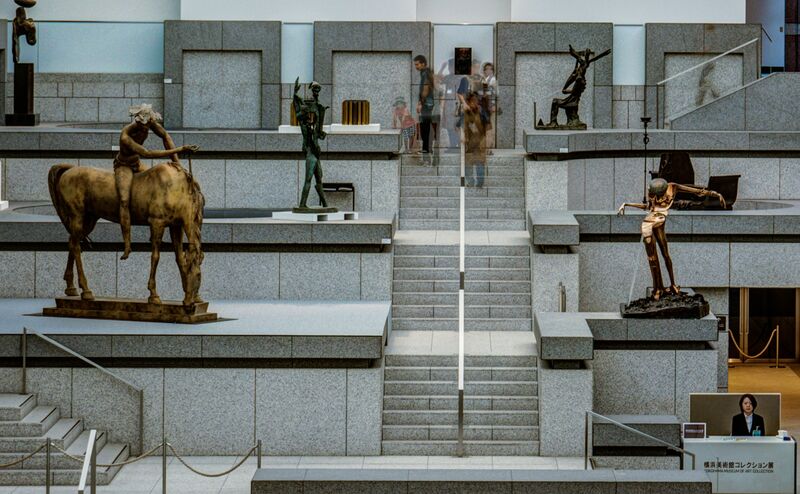 ملف:Yokohama Museum interior.jpg