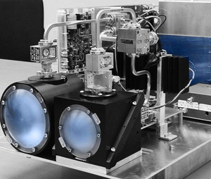 رادار يعمل في الموجات الميلليمترية للسيارات آلية القيادة.png