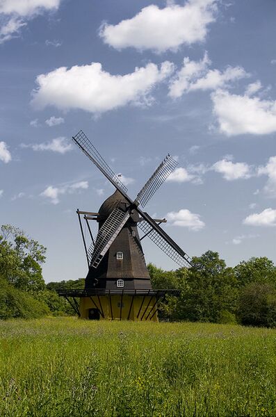 ملف:Old Windmill, Fuglevad.jpg