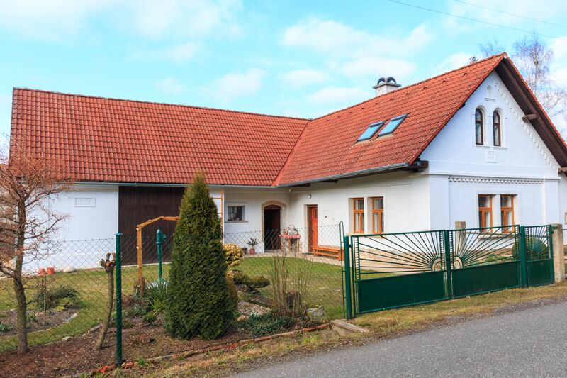 ملف:Roztoky čp 11.jpg