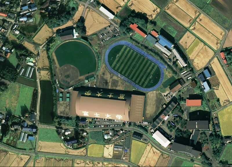 ملف:Fuji University 2.jpg