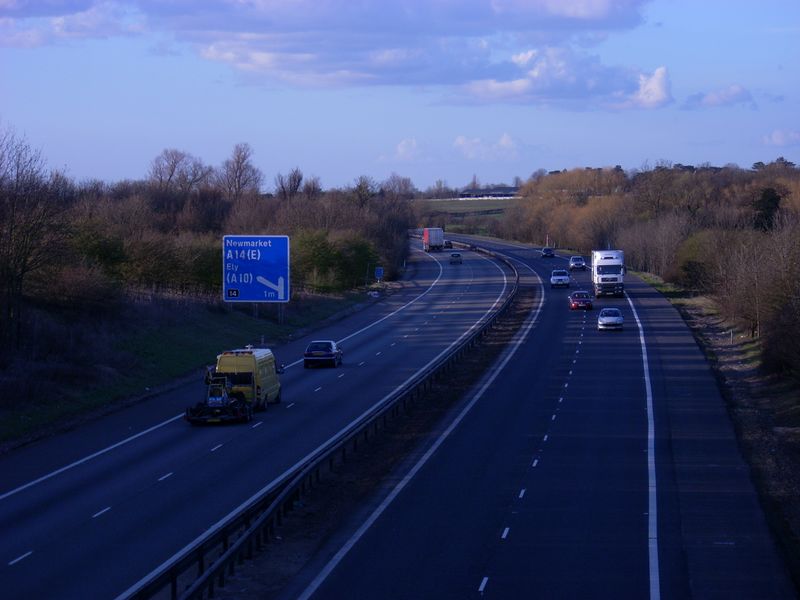 ملف:Motorway M11 Cambridge.JPG