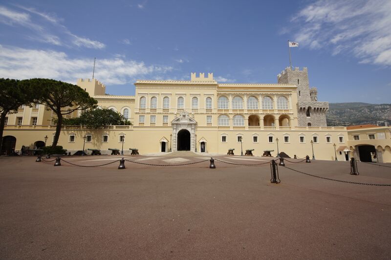 ملف:Princely Palace of Monaco.JPG