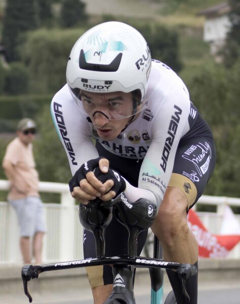 ملف:TDF32009 bilbao (53061453552).jpg