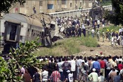 213615 ....crowd.jpg