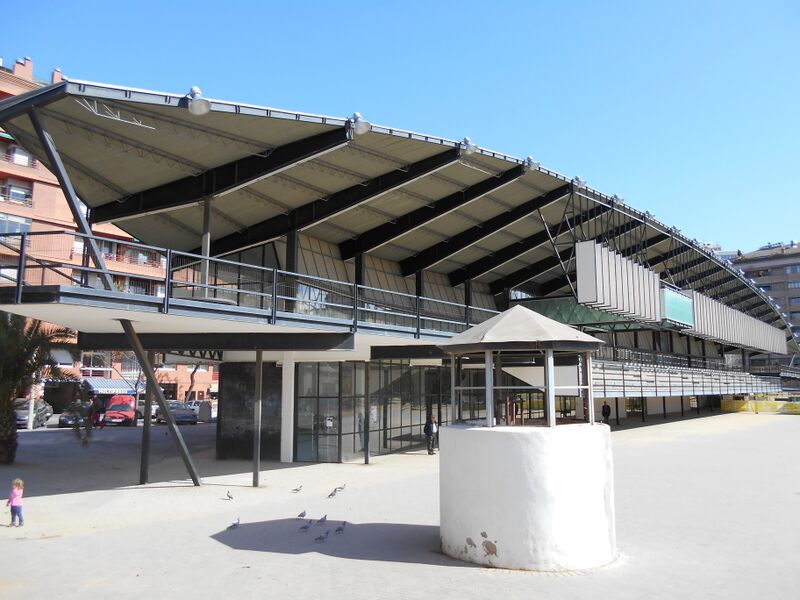 ملف:Canódromo Meridiana.JPG