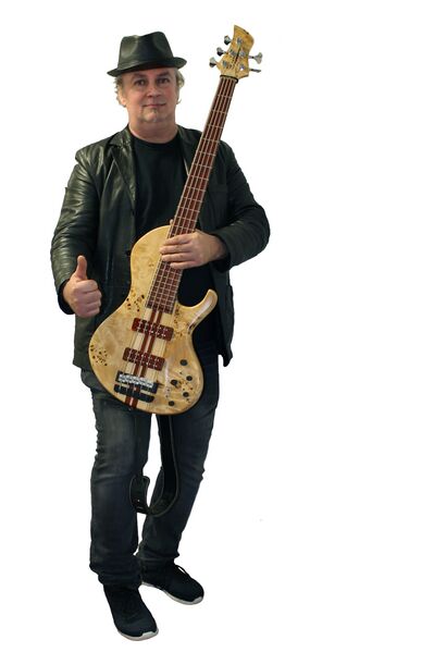 ملف:Fred Schneider.jpg