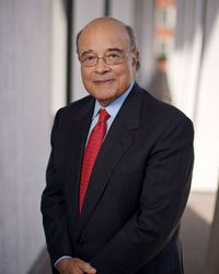 عادل محمود.jpg