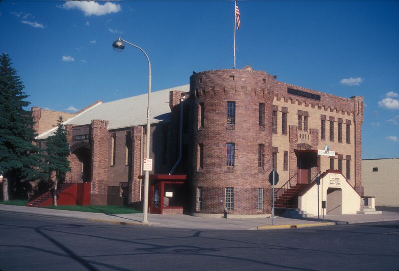 ملف:OLD ARMORY.jpg