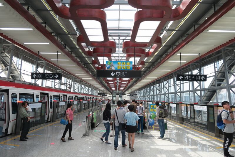 ملف:Qingshuipu Station, 2015-09-27 01.JPG
