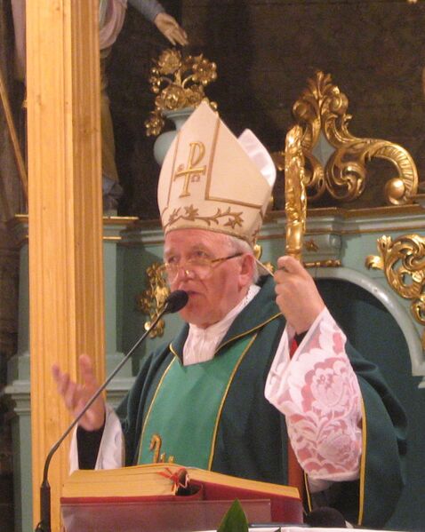 ملف:Abp Stanislaw Nowak.JPG