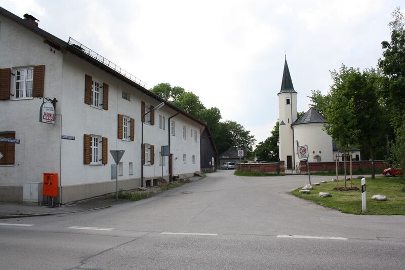 ملف:Daglfing Ortskern.JPG