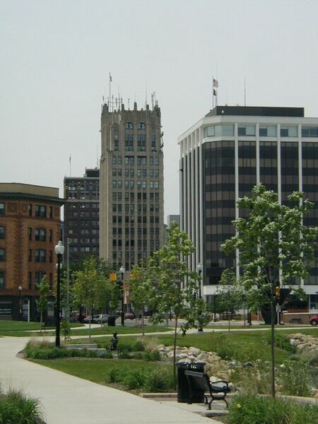 ملف:Downtown Jackson, Michigan.jpg