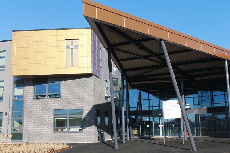 ملف:St Benedicts School.jpg