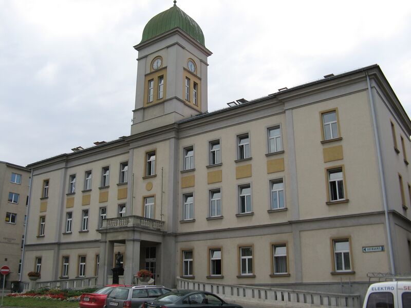 ملف:Kaiser Franz Joseph Spital.JPG