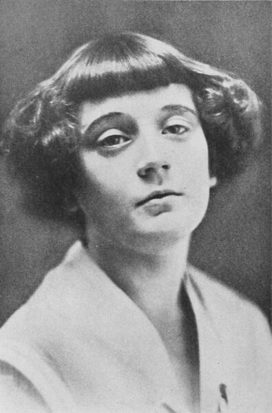 ملف:Kenneth Casey portrait.jpg