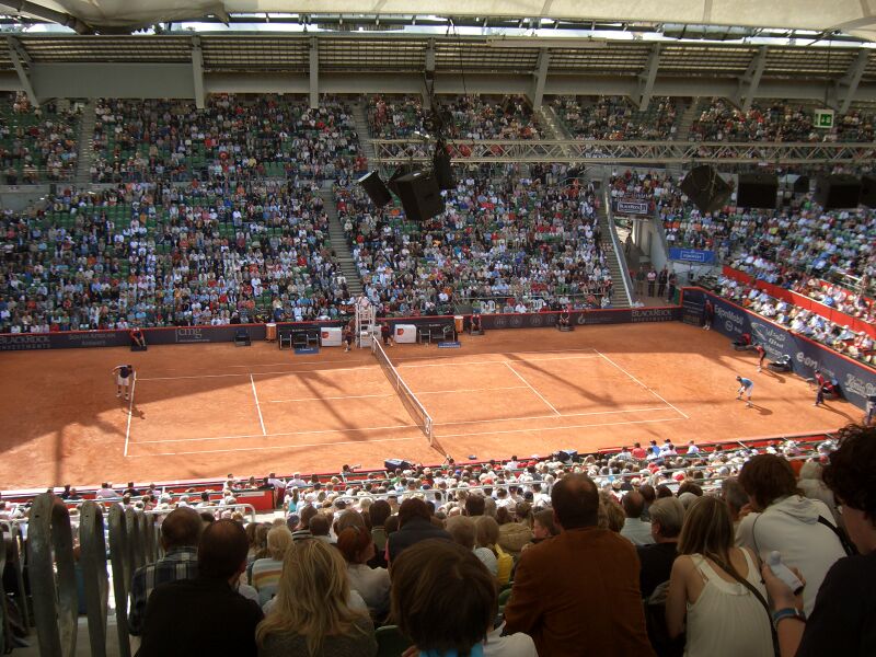 ملف:Nadal vs Starace Hamburg.JPG