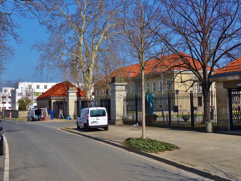 ملف:August-Bebel-Straße, Dresden (1169).jpg