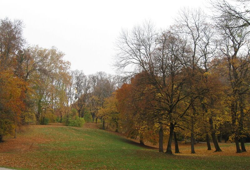 ملف:Maximiliansanlagen Muenchen-4.jpg