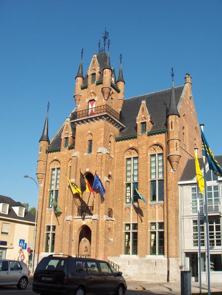 ملف:StekeneGemeentehuis.JPG