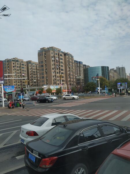 ملف:淮安楚州大道与永怀东路交叉路口.jpg