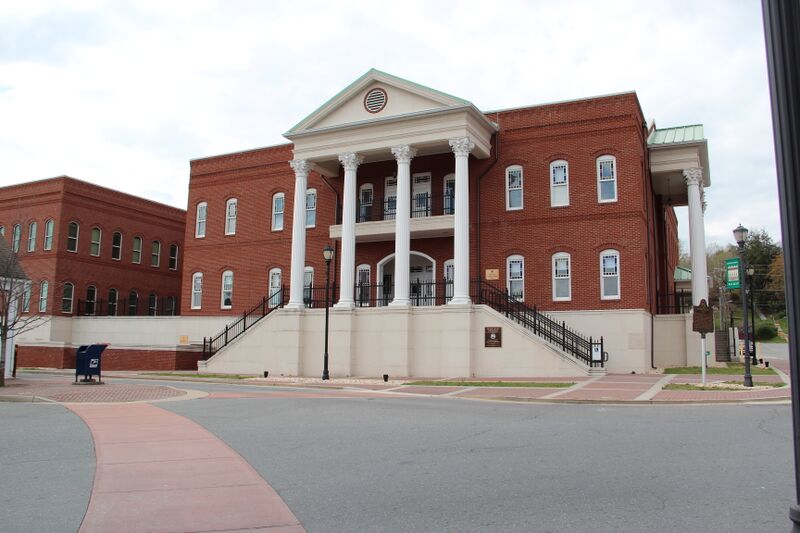 ملف:Ellijay courthouse.JPG