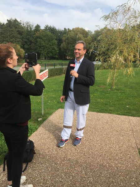 ملف:Guy Lefrand interview.jpg